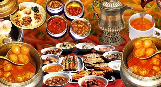 Famous kashmir food Items